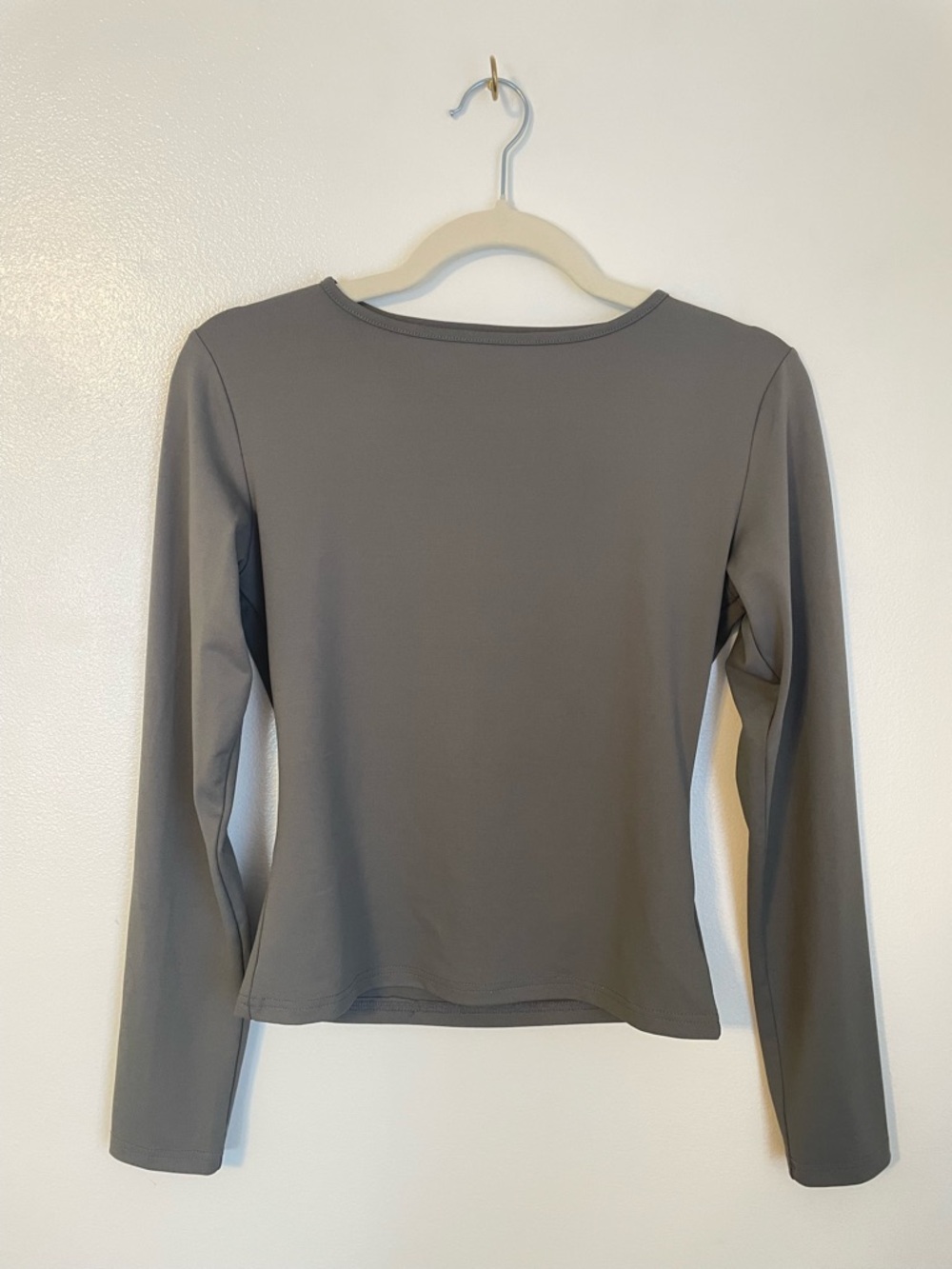 Grey long sleeve fitted top size small